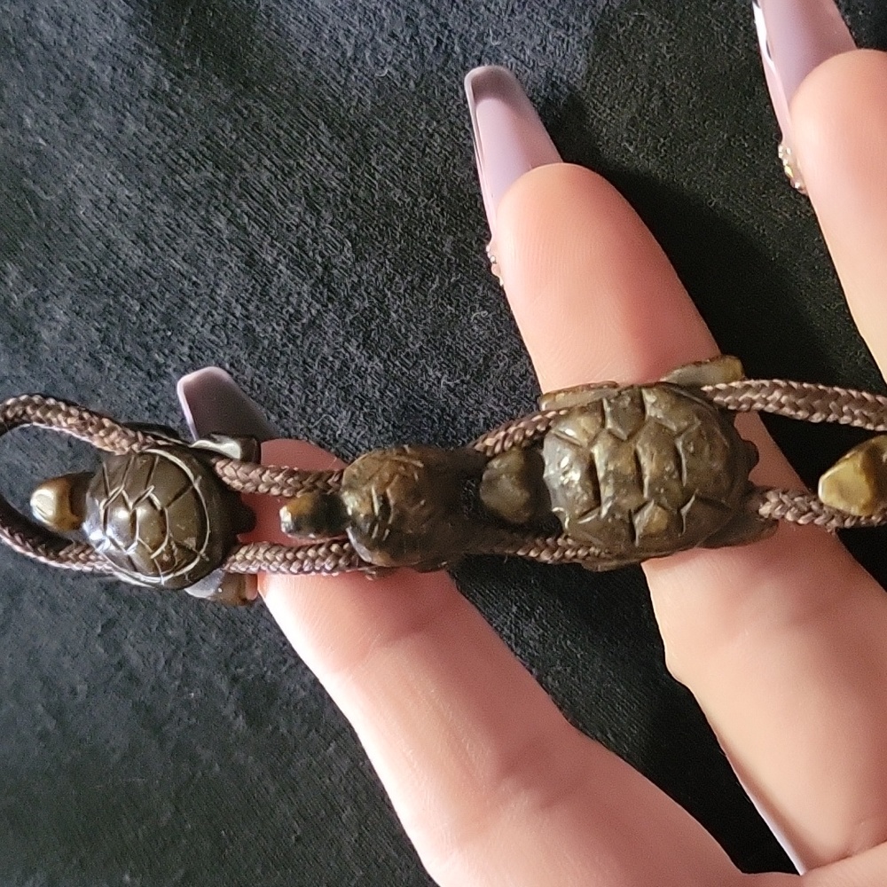Handcrafted Genuine multi-gemstone hand-carved  8 Turtle bracelet